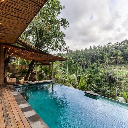 Ubud Riverside Villa Экстерьер фото