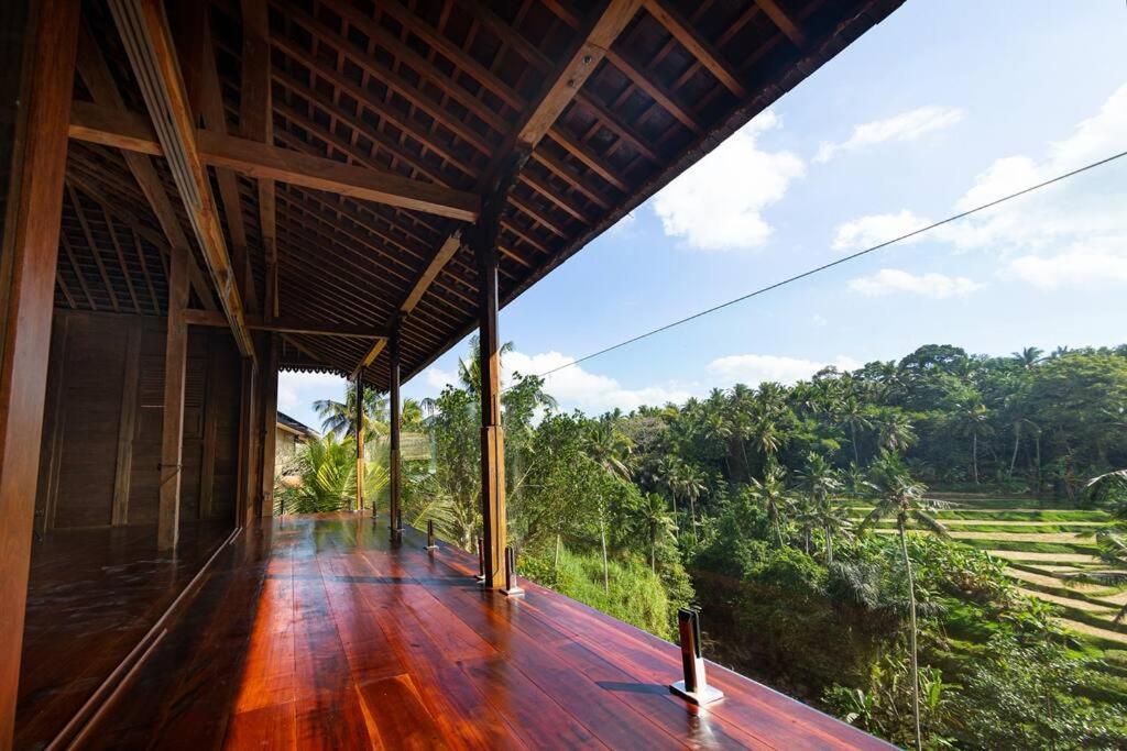 Ubud Riverside Villa Экстерьер фото