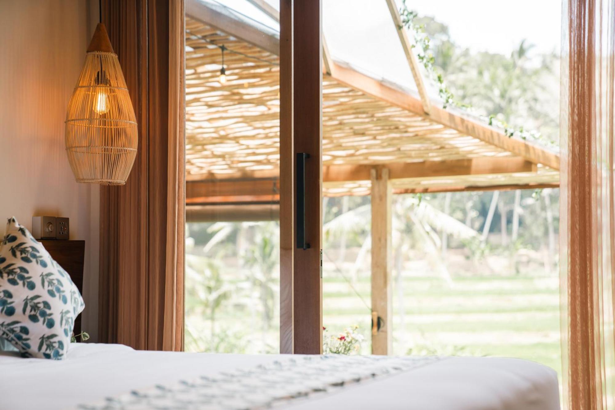 Ubud Riverside Villa Экстерьер фото
