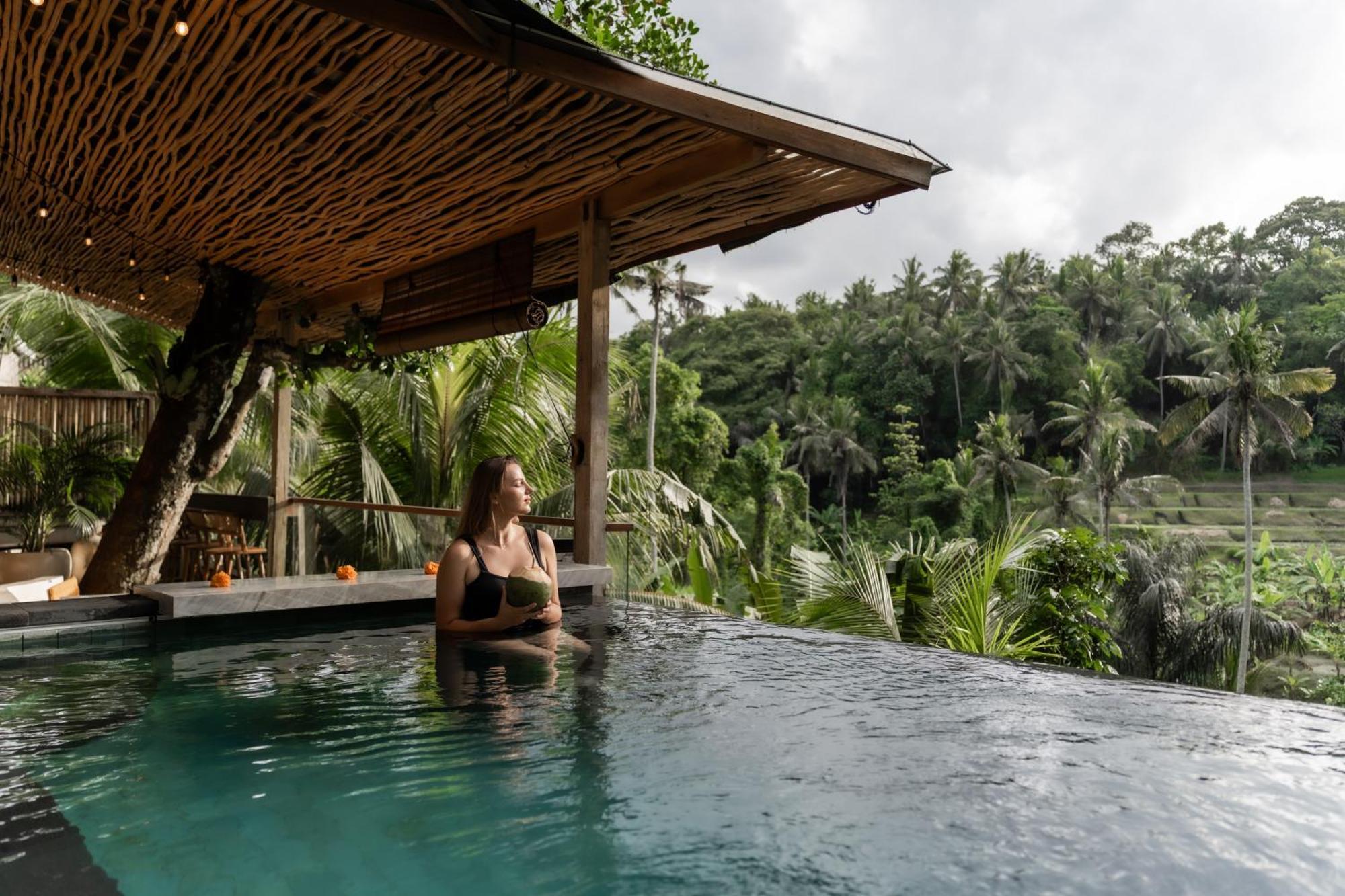Ubud Riverside Villa Экстерьер фото