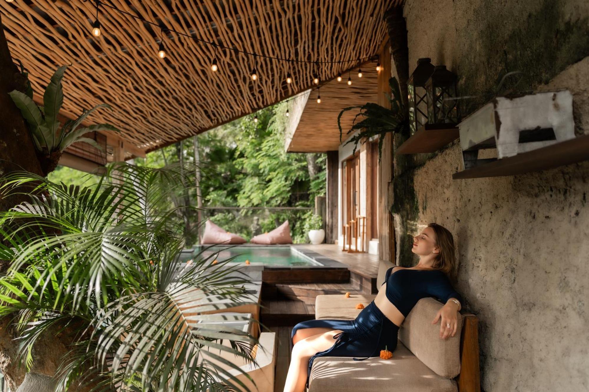 Ubud Riverside Villa Экстерьер фото