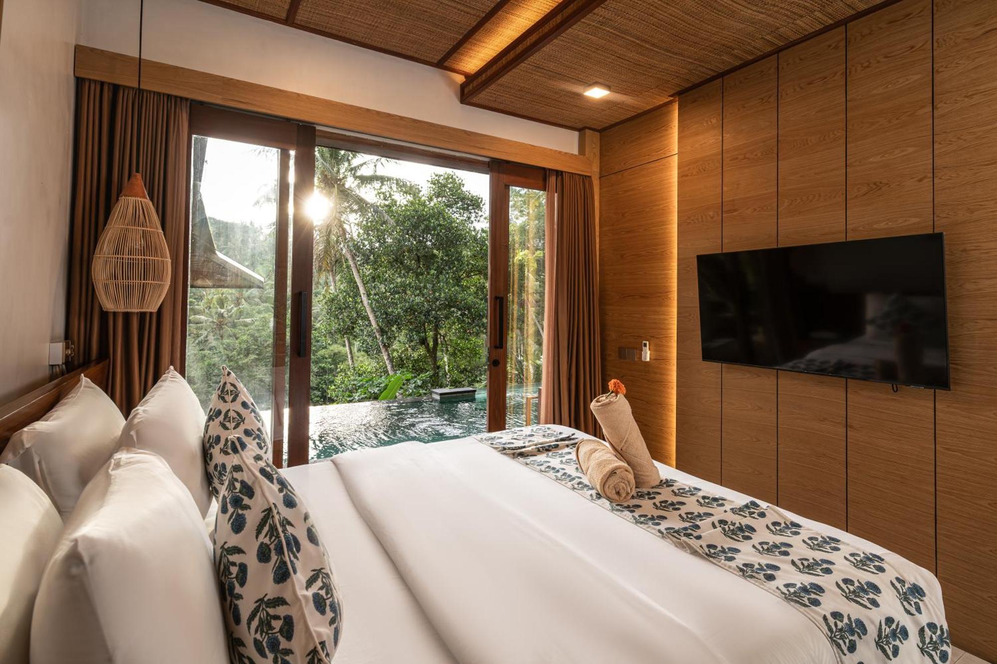 Ubud Riverside Villa Экстерьер фото