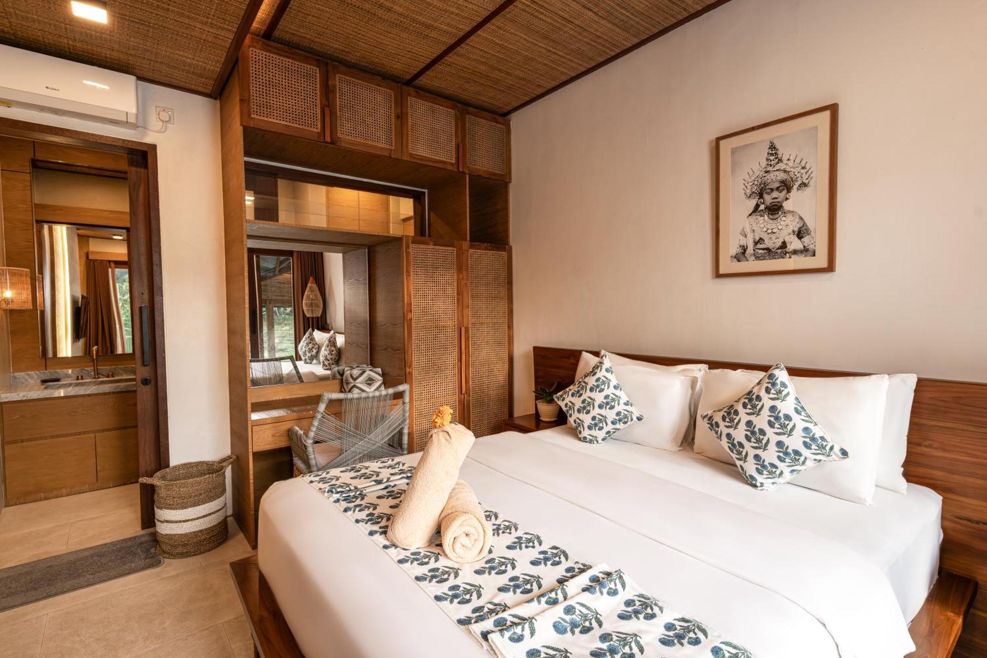 Ubud Riverside Villa Экстерьер фото