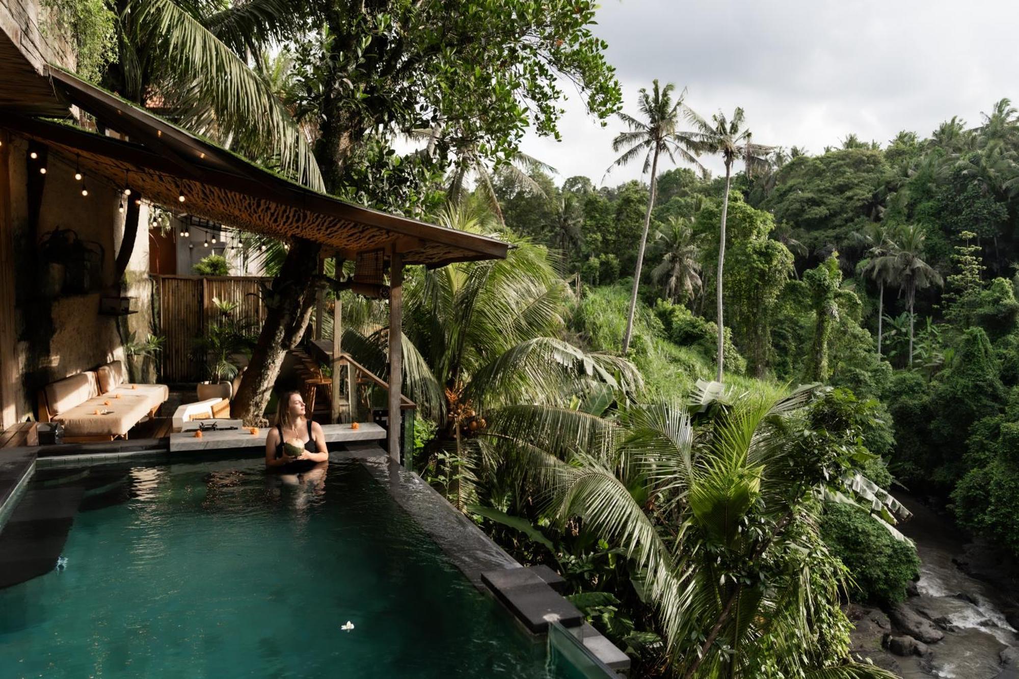 Ubud Riverside Villa Экстерьер фото
